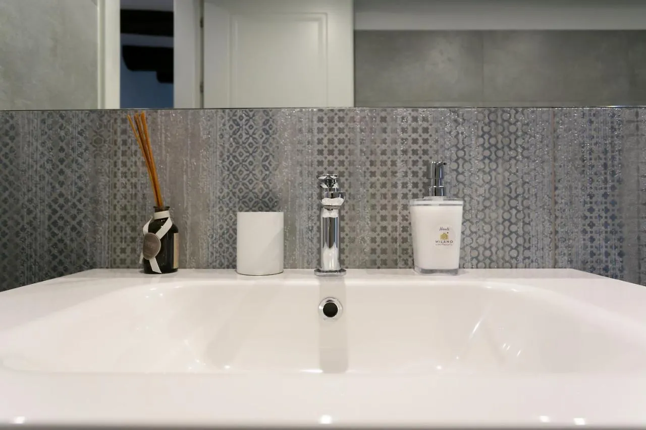 Mortara Navigli Apartments Milan 0*,