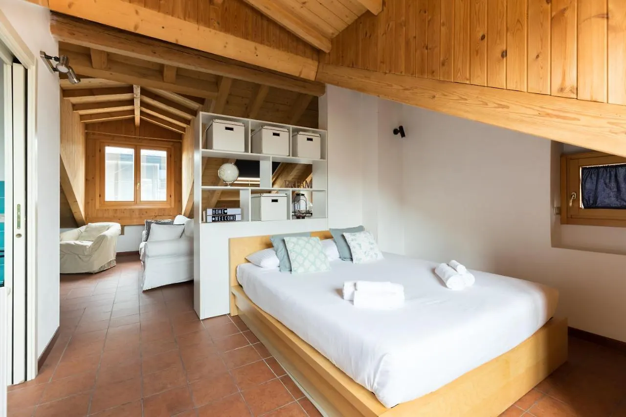 Mortara Navigli Apartments Milan
