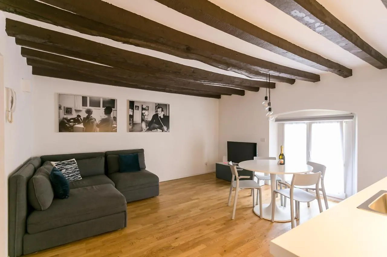 Mortara Navigli Apartments Milan
