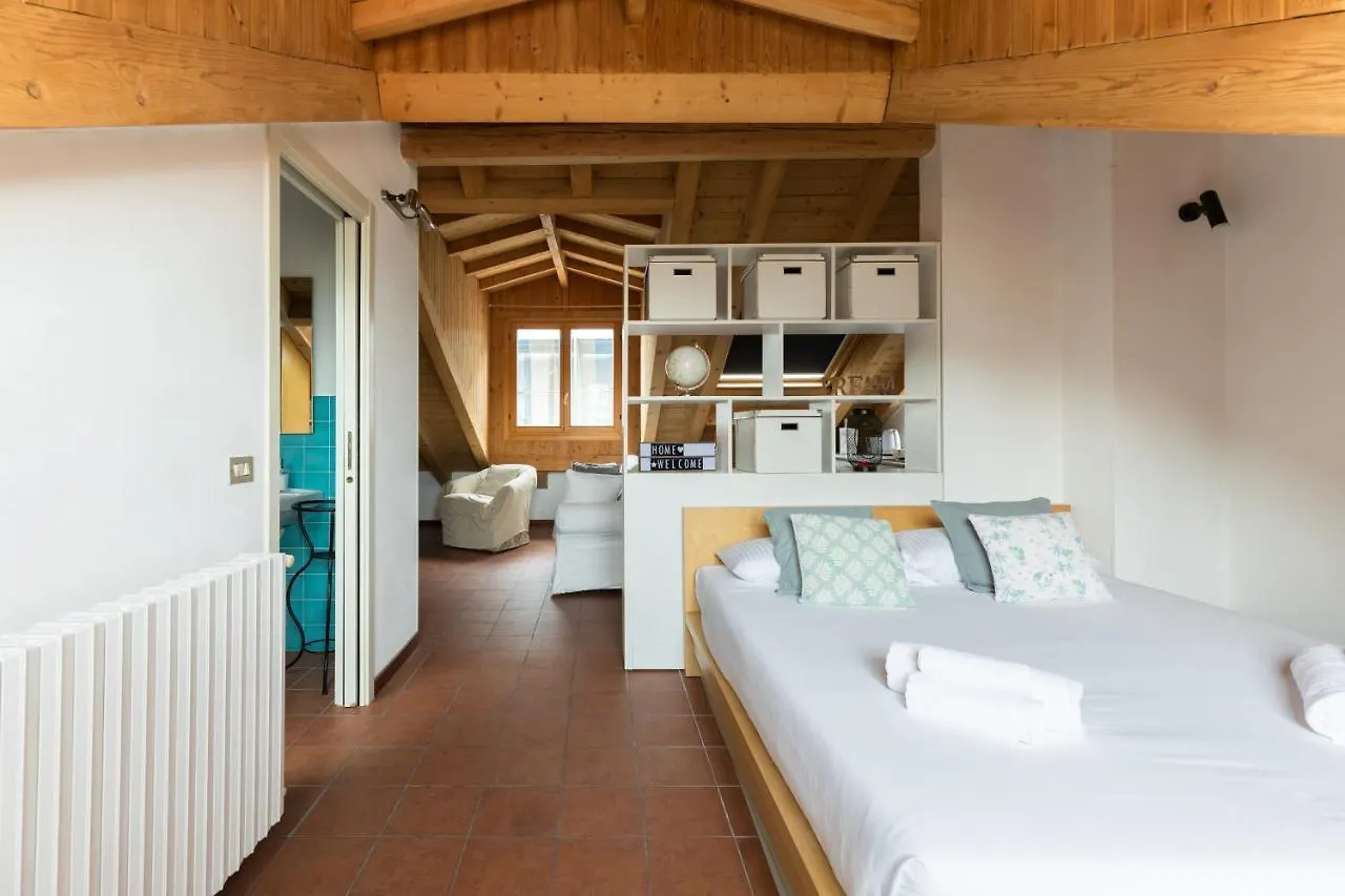 Mortara Navigli Apartments Milano İtalya