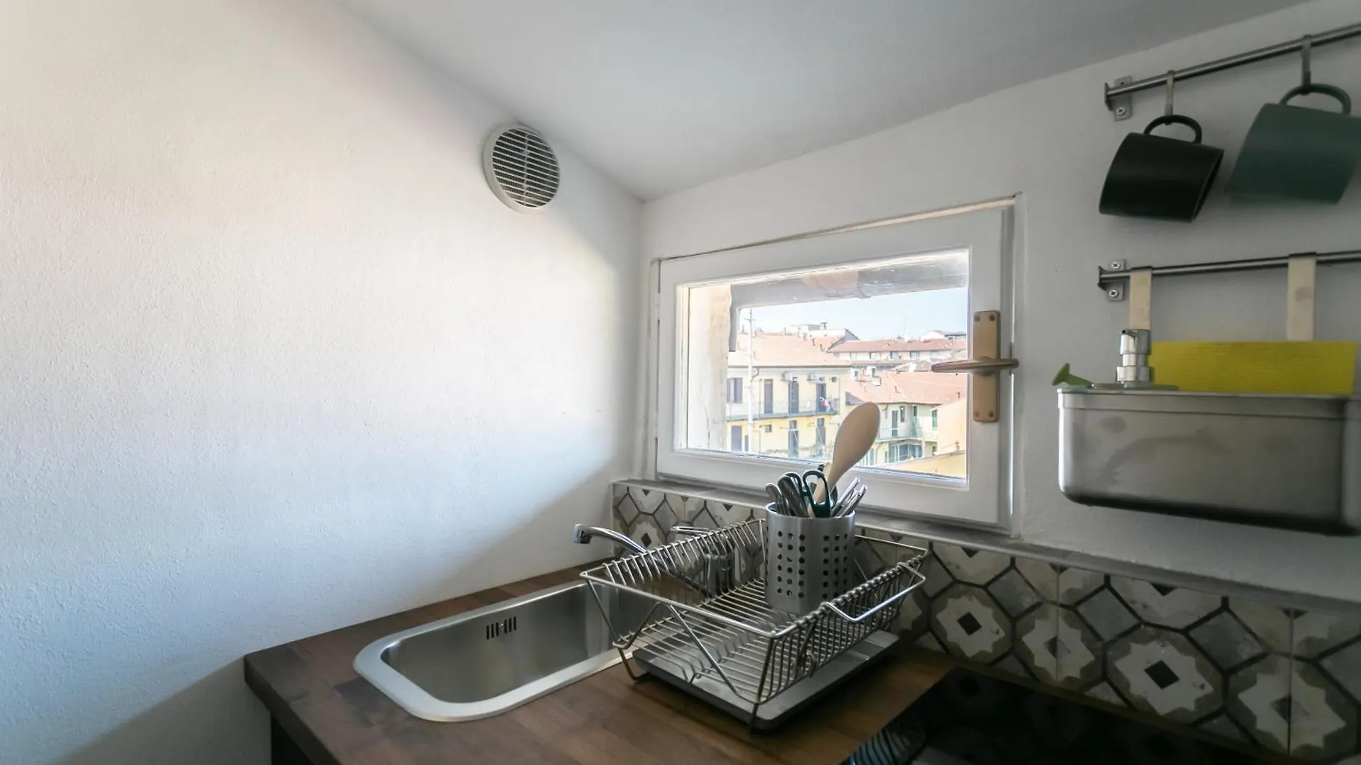 Mortara Navigli Apartments Milan 0*,  Italy