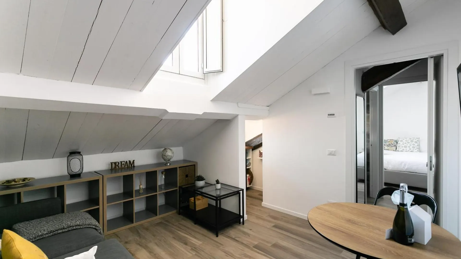 Mortara Navigli Apartments Milan